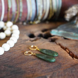 AROS ARGOLLA PIEDRA GOTA LARGA ENCHAPE ORO