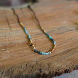 COLLAR TEJIDO TONOS AGUA-PLATA