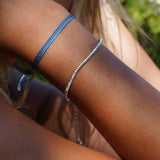 PULSERA TELAR DELGADA AZUL CELESTE