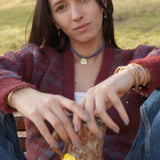COLLAR SEDA RÚSTICA FLOR ENCHAPE ORO