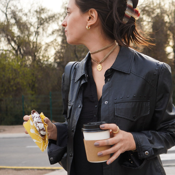 COLLAR SEDA DETENTE