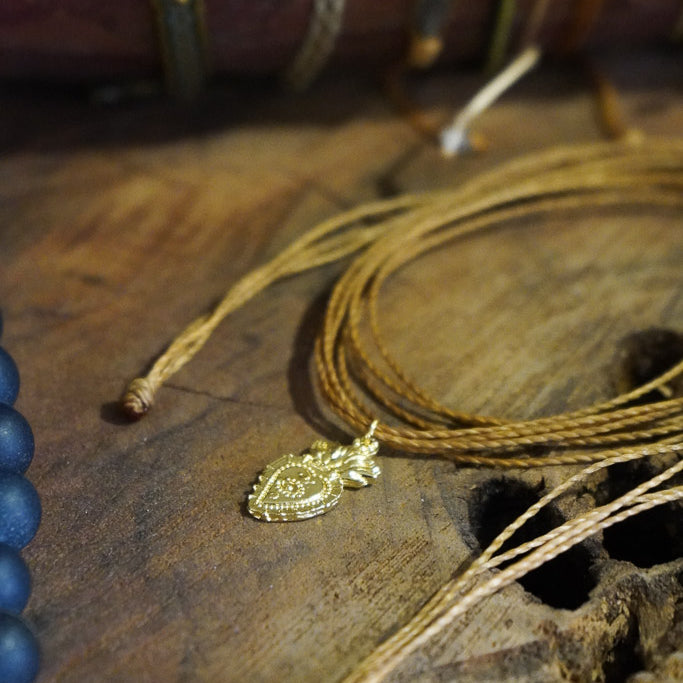 COLLAR DETENTE HILO ENCHAPE ORO