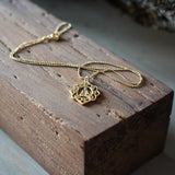 COLLAR VIRGEN DECO ENCHAPE ORO