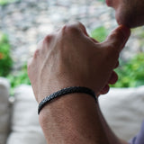 PULSERA CUERO TRENZADO NEGRO BROCHE PLATA MATE HOMBRE