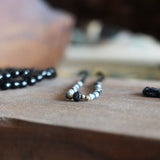 COLLAR TEJIDO NEGRO BLANCO GOLD FILLED