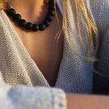 COLLAR PIEDRA VOLCÁNICA NEGRO