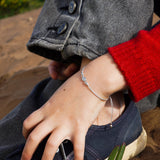 PULSERA VIRGEN MINI GRIS NIÑA