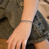 PULSERA VIRGEN MINI GRIS NIÑA