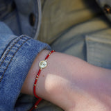 PULSERA VIRGEN MOSTACILLAS ROJAS ENCHAPE ORO TEEN