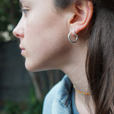 AROS ARGOLLAS MAGDALENA BROCHE PLATA TEEN